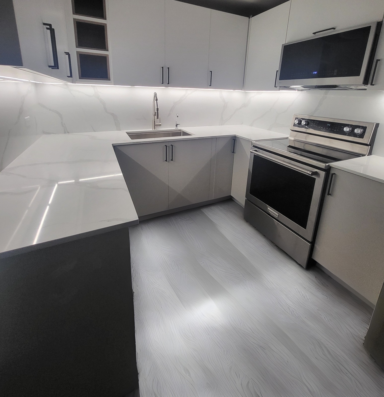 WhatsApp Image 2025-11-22 at 4.15.58 PM (1)