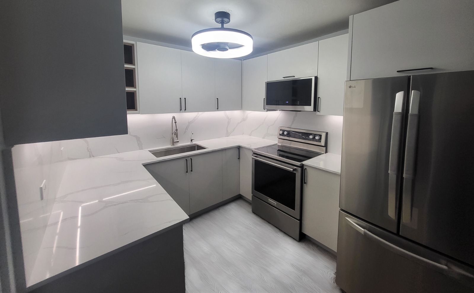 WhatsApp Image 2025-11-22 at 4.15.59 PM (2)